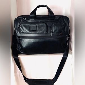 TUMI Black Leather ALPHA II Briefcase - EXCELLENT CONDITION